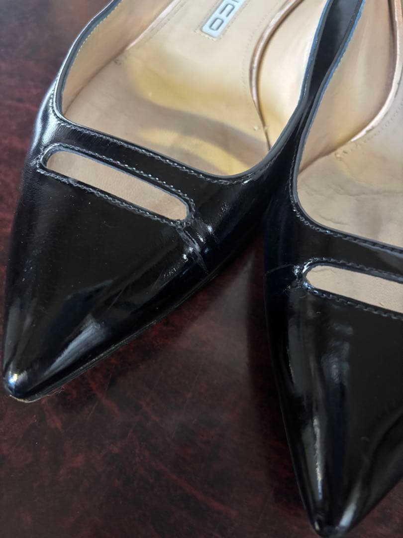 PELLICO ブラック ポインテッドトゥ パンプス　フラットシューズ　36