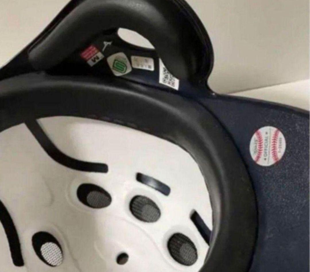 しろくま楽天イーグルス　岡島豪郎　実使用ヘルメット　球団ホログラム付き