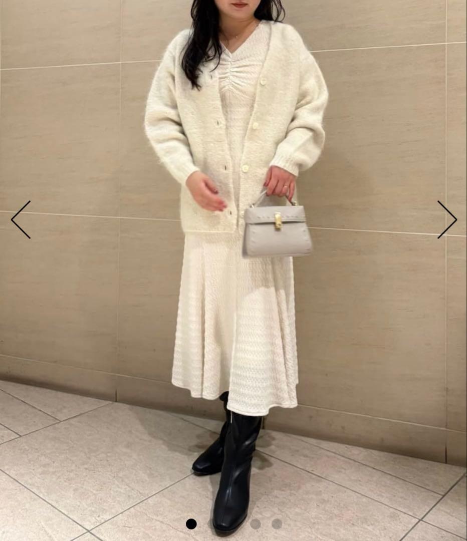 【新品タグ付き】CELFORD ストレッチマーメイドワンピース