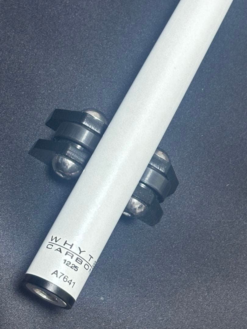 triple60 White carbon 12.25mmラジアルジョイント