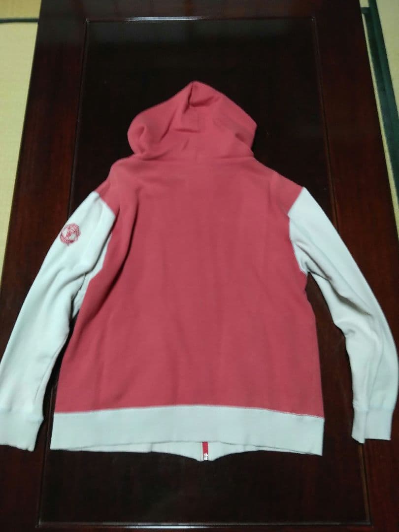 2/8までセール！マンチェスターユナイテッドFC フード付きジャケット　激レア