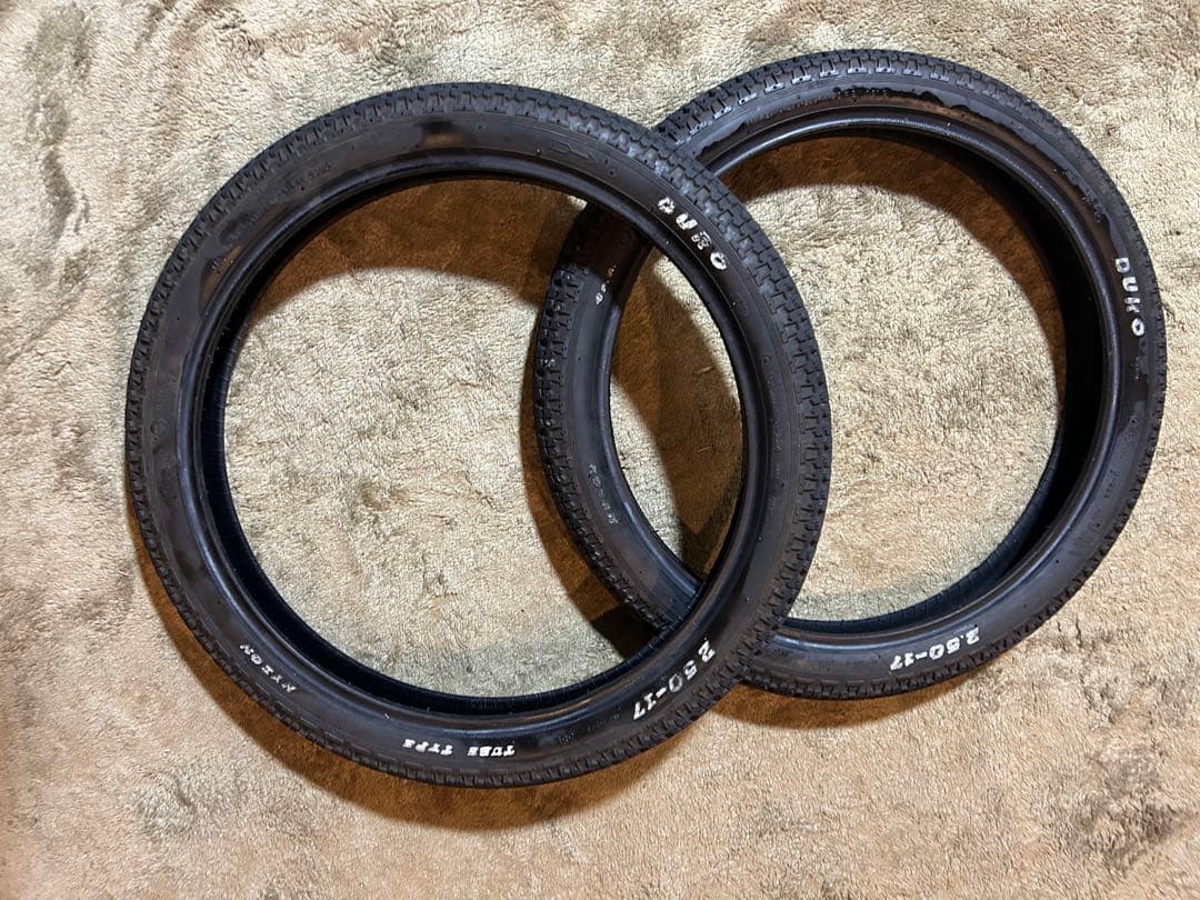 アルミワイドリム、タイヤセット 2.50X17 2.15JX17