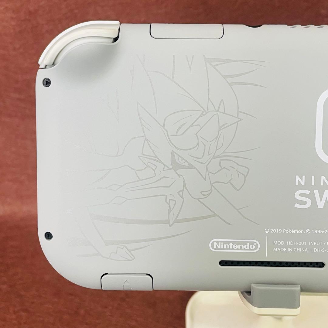 Nintendo Switch Lite ザシアン ザマゼンタ