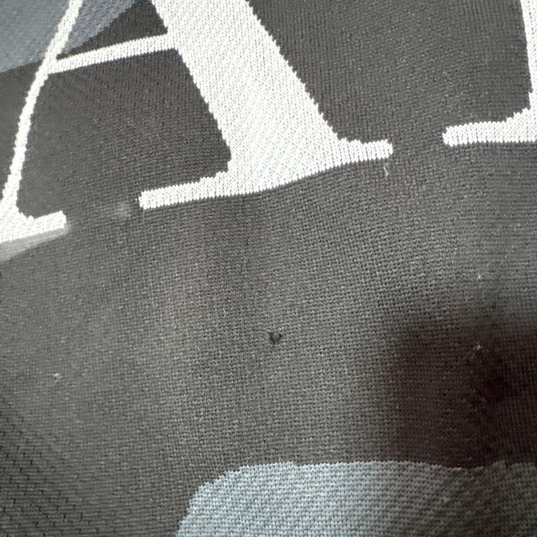 マーク&ロナ　カモフラージュニット