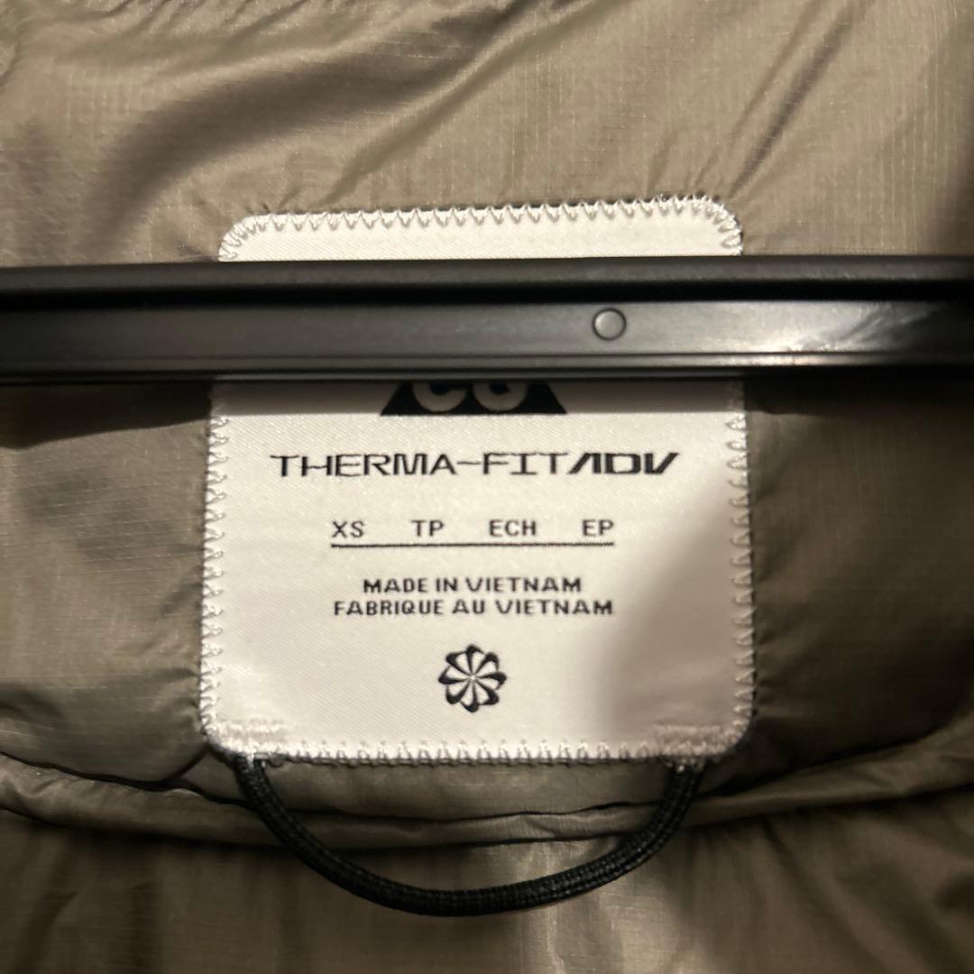 NIKE acg PRIMALOFT® 黒 ダウンベスト