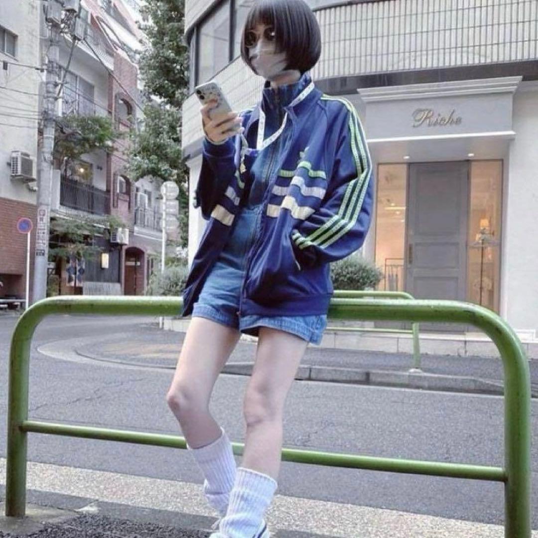 adidas NiziUマヤ着用 あのちゃん着用 ジャンプスーツ デニム M