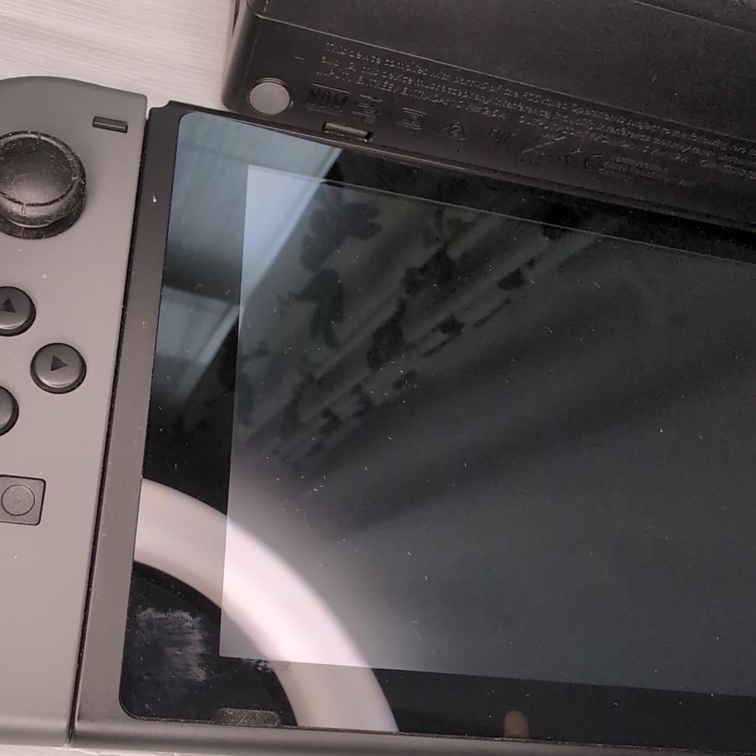 【中古】Nintendo Switch 本体 + コントローラ + 付属品セット
