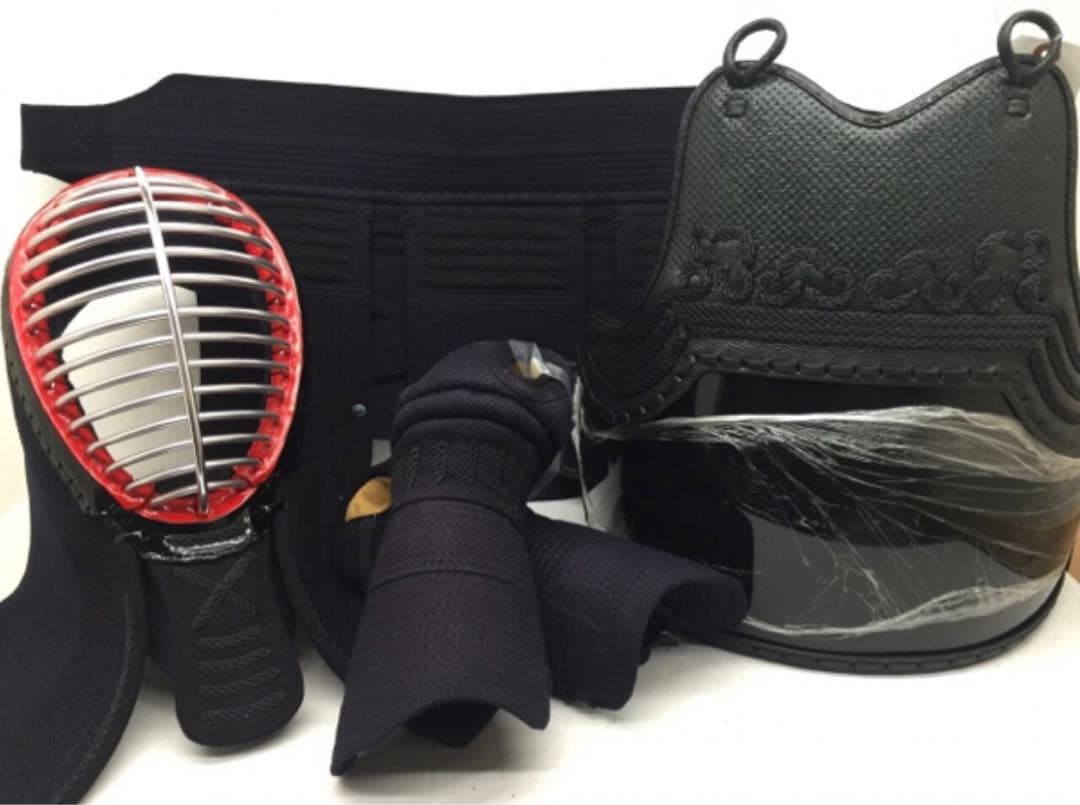 剣道防具！6ミリピッチ織り刺し防具一式セット！Mサイズ！