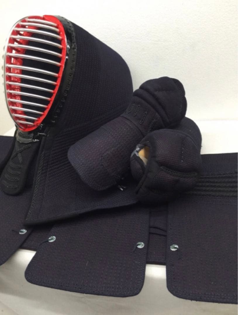 剣道防具！6ミリピッチ織り刺し防具一式セット！Mサイズ！