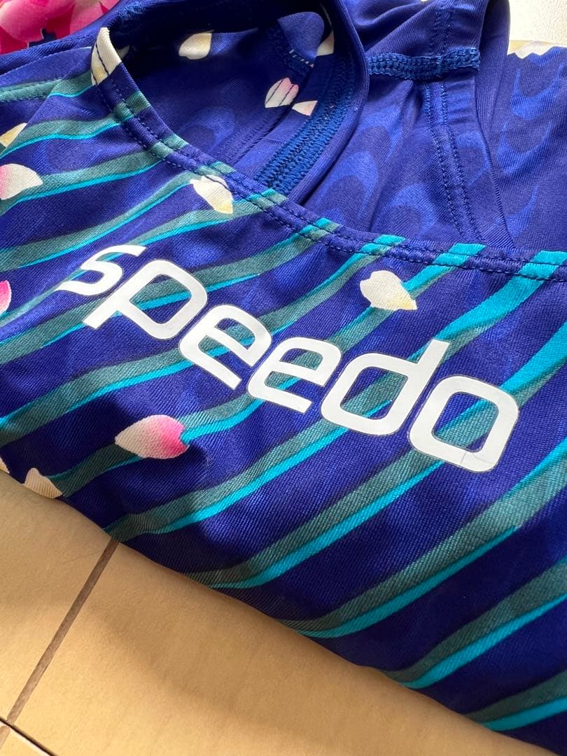 新品 競泳水着Lサイズ SPEEDOスピード 友禅スタイル アクアブレード2