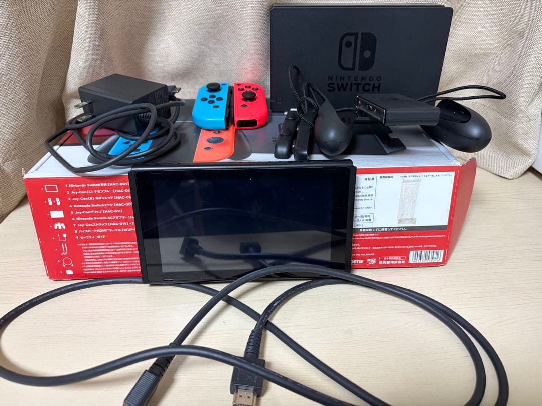 Nintendo Switch 本体　箱・付属品完備