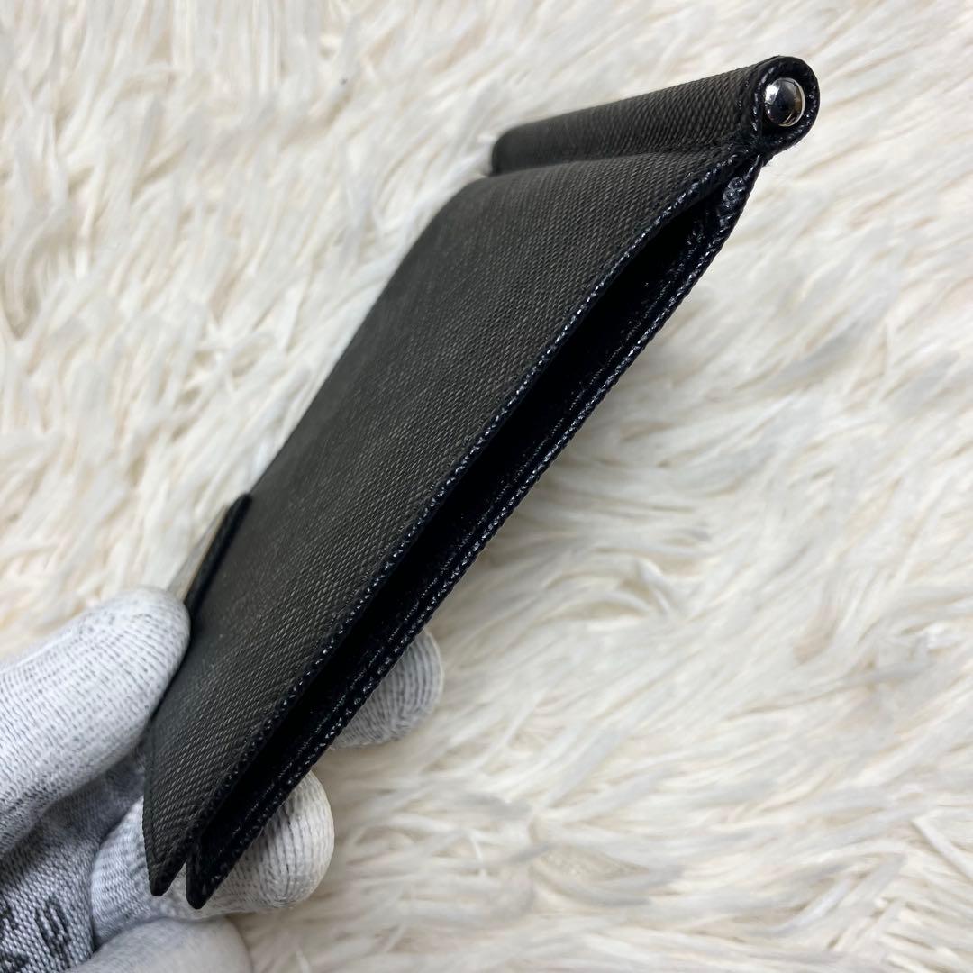 【新品同様】 PRADA マネークリップ サフィアーノ 三角プレート