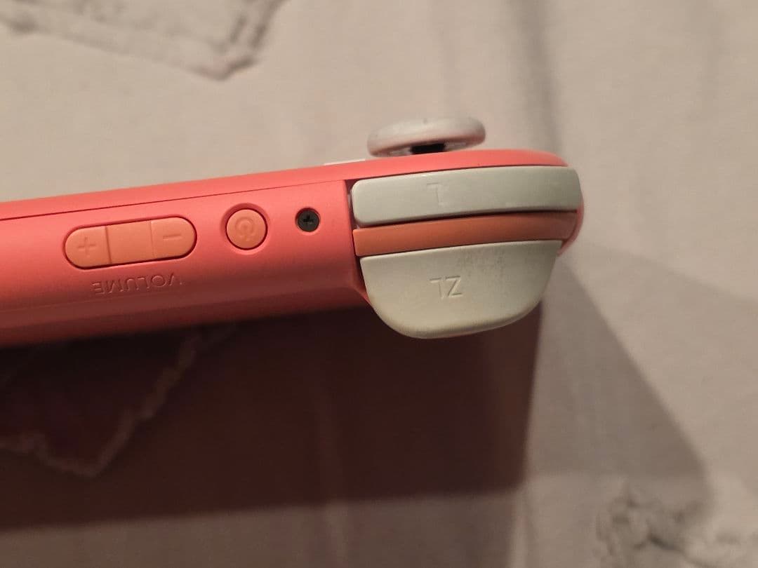 Switchライト コーラル 2020