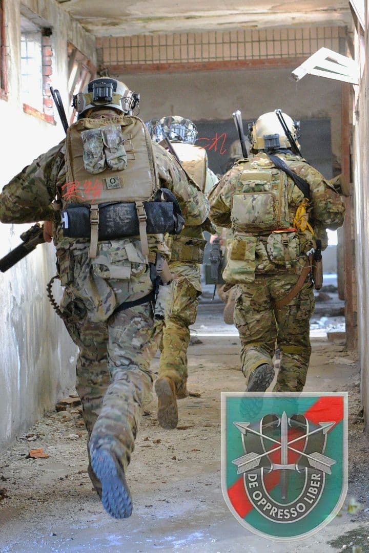 米軍tssi m9医療用リュックサック 個人装備 crye