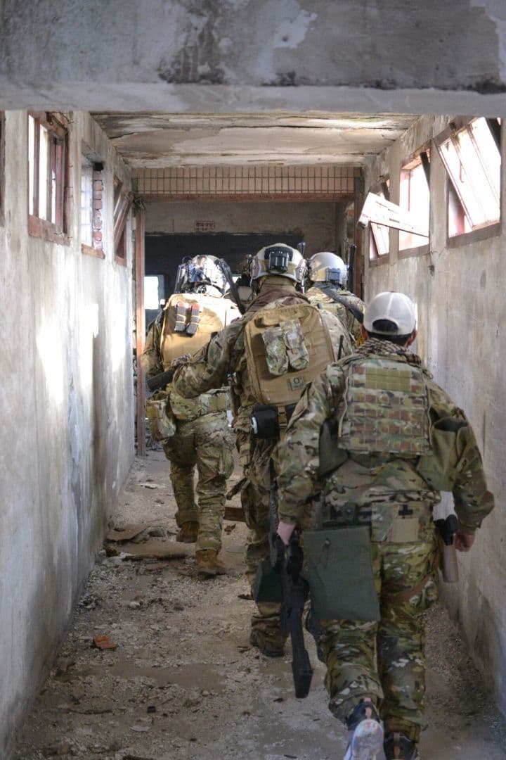 米軍tssi m9医療用リュックサック 個人装備 crye