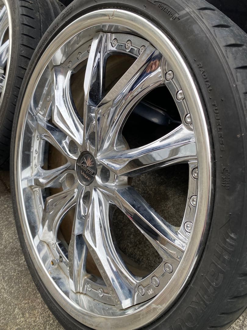 ホイール　クラウン　ウェッズ クレンツェ ヴェラーエ 　19インチ114.3