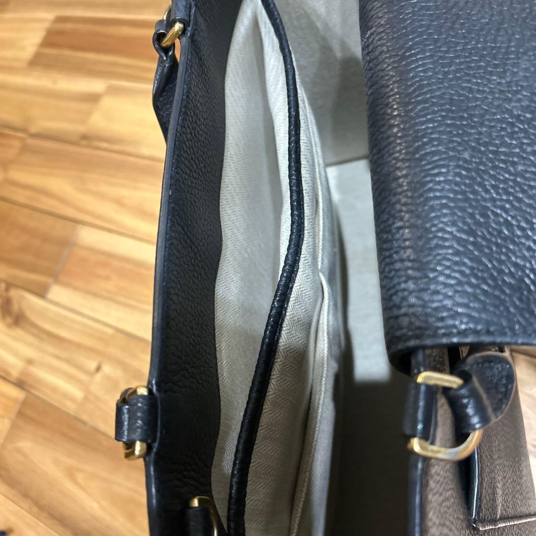 トリーバーチのブリテンコレクション 2way 黒 レザービジネスバッグ