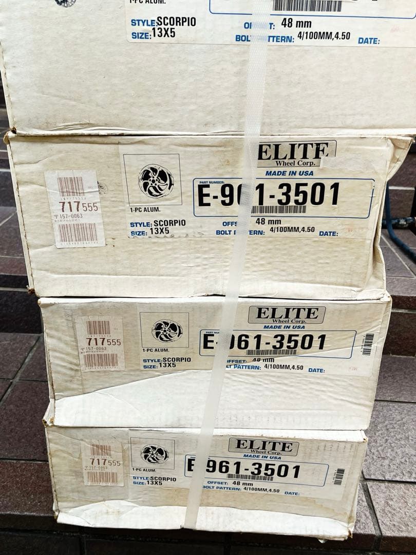 激レア!! 未開封品 エリートスコーピオン 13×5J+48 100-4H 4本