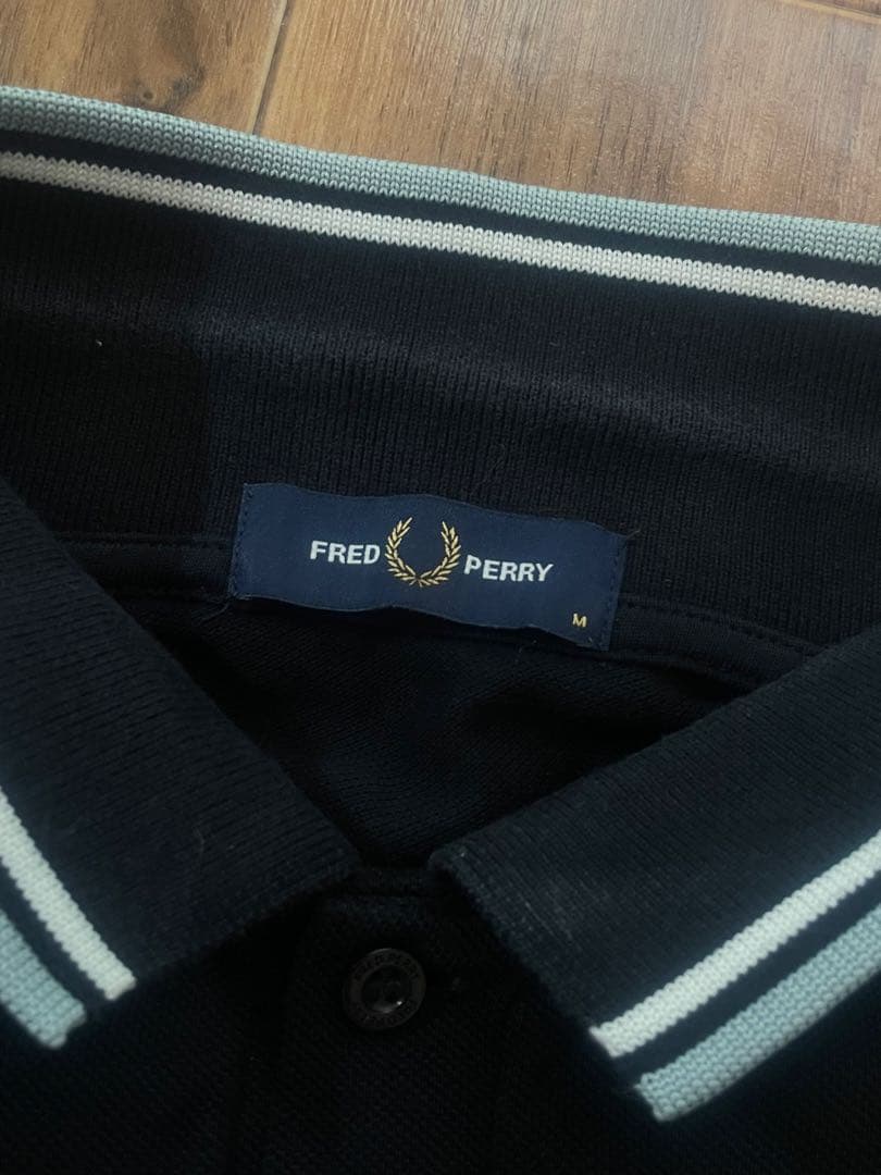 FRED PERRY 長袖ポロシャツ ブラック　水色　くすみブルー　古着
