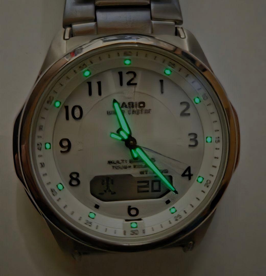 【新品・未使用・国内正規品】CASIO ソーラー/デジアナ/電波受信 ホワイト色