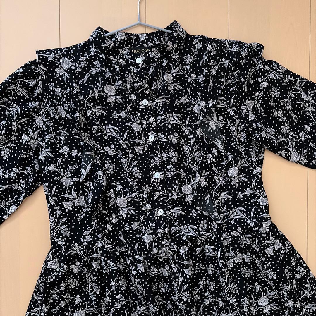 HUG O WAR リバティプリントマロリーフリルワンピース　サイズ1 ブラック