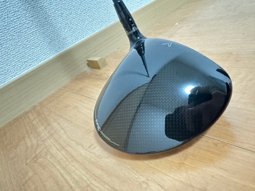 エピックマックス ドライバー　10.5° 純正ヘッドカバー付