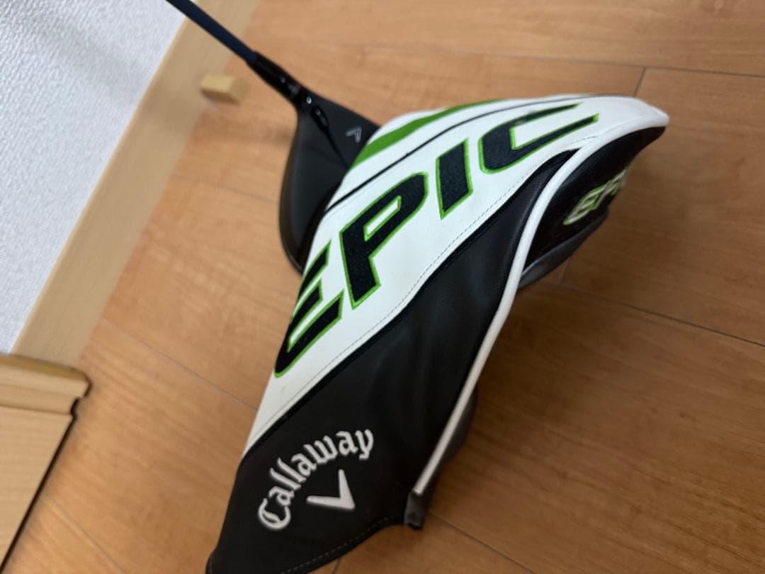 エピックマックス ドライバー　10.5° 純正ヘッドカバー付