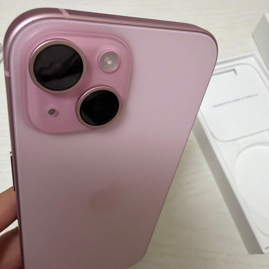 iPhone15 256gb ピンク　SIMフリー