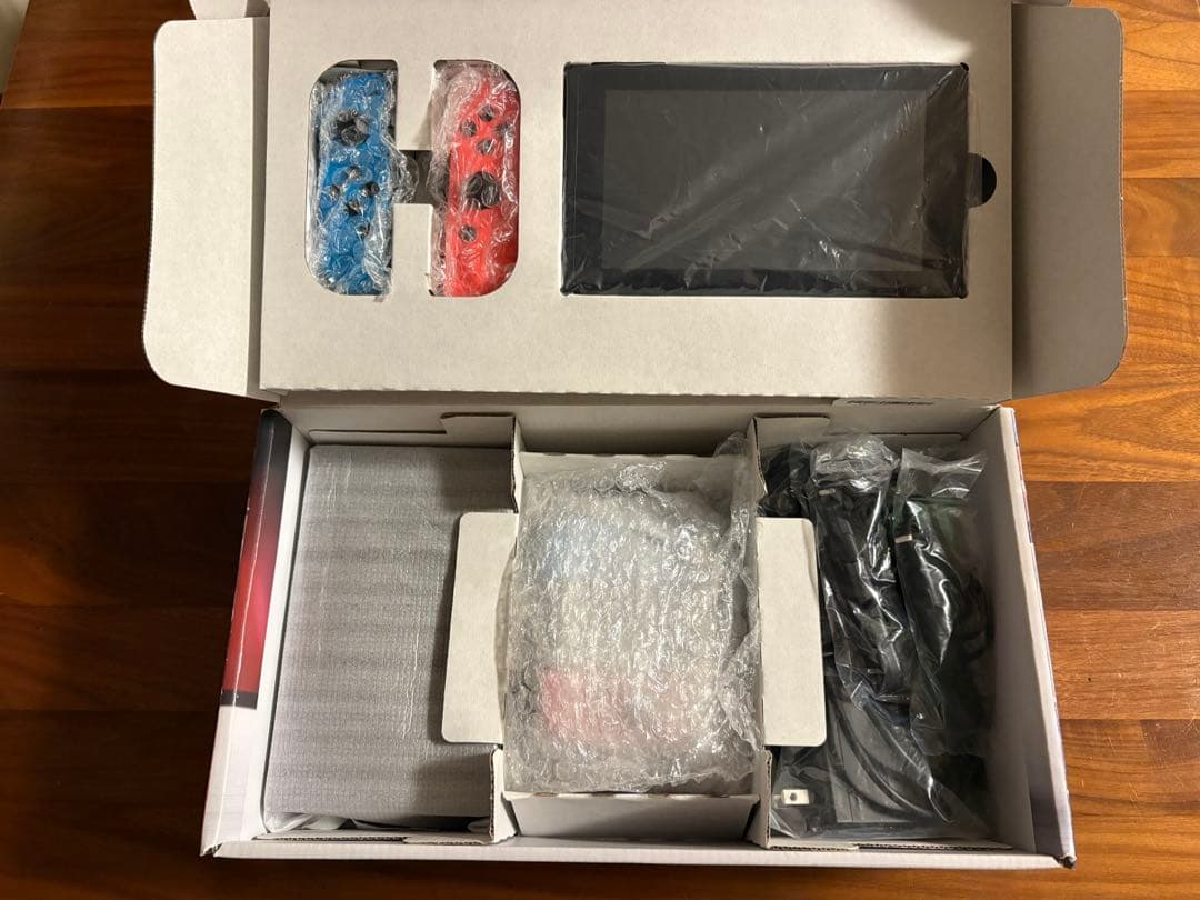 【256GB SDカード付】スイッチ本体(付属品完備)＋追加Joy-Con3個