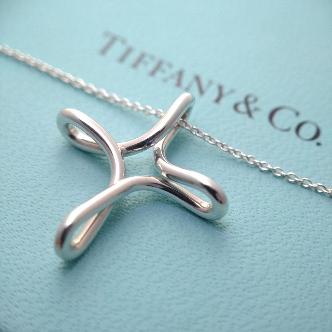 美品TIFFANY＆Co. ティファニークロスネックレス　インフィニティ 925