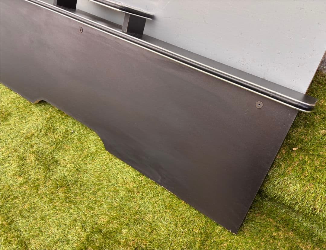 200系 ハイエース スーパーGL（標準ボディ) 後部座席用 セカンドテーブル