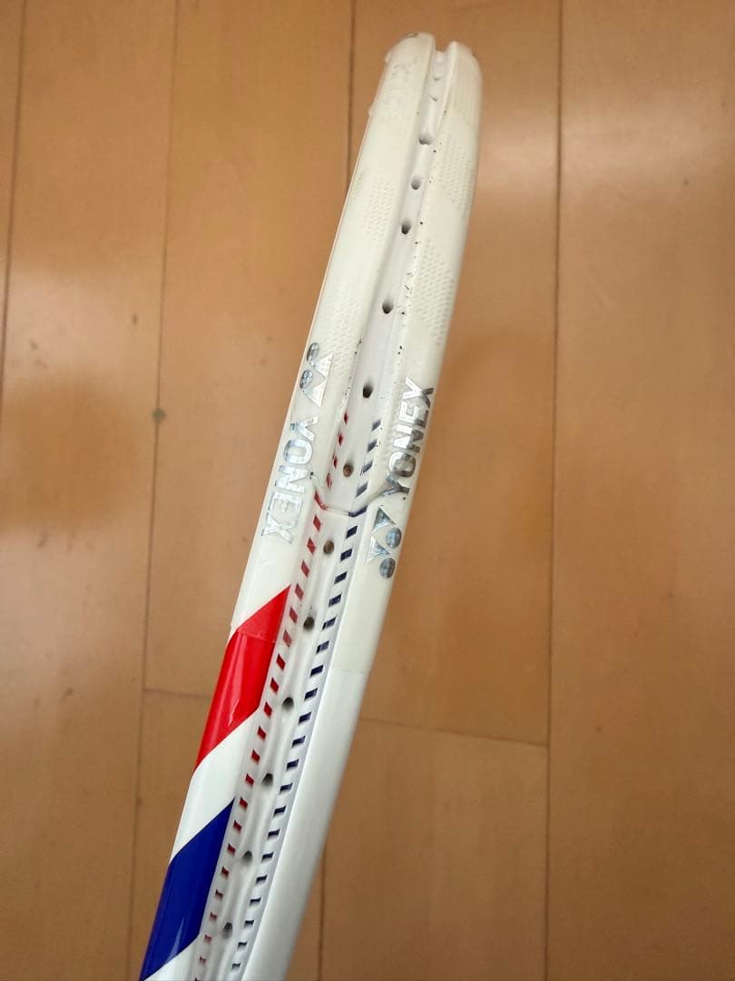 2025年モデル テクニファイバー T-FIGHT 300 グリップ2 美品