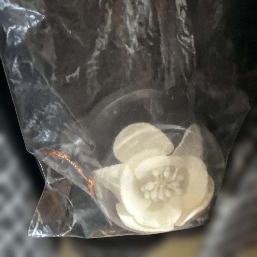 エムズグレイシー・素敵なジャケットコサージュ付き（タグ付き未着用）