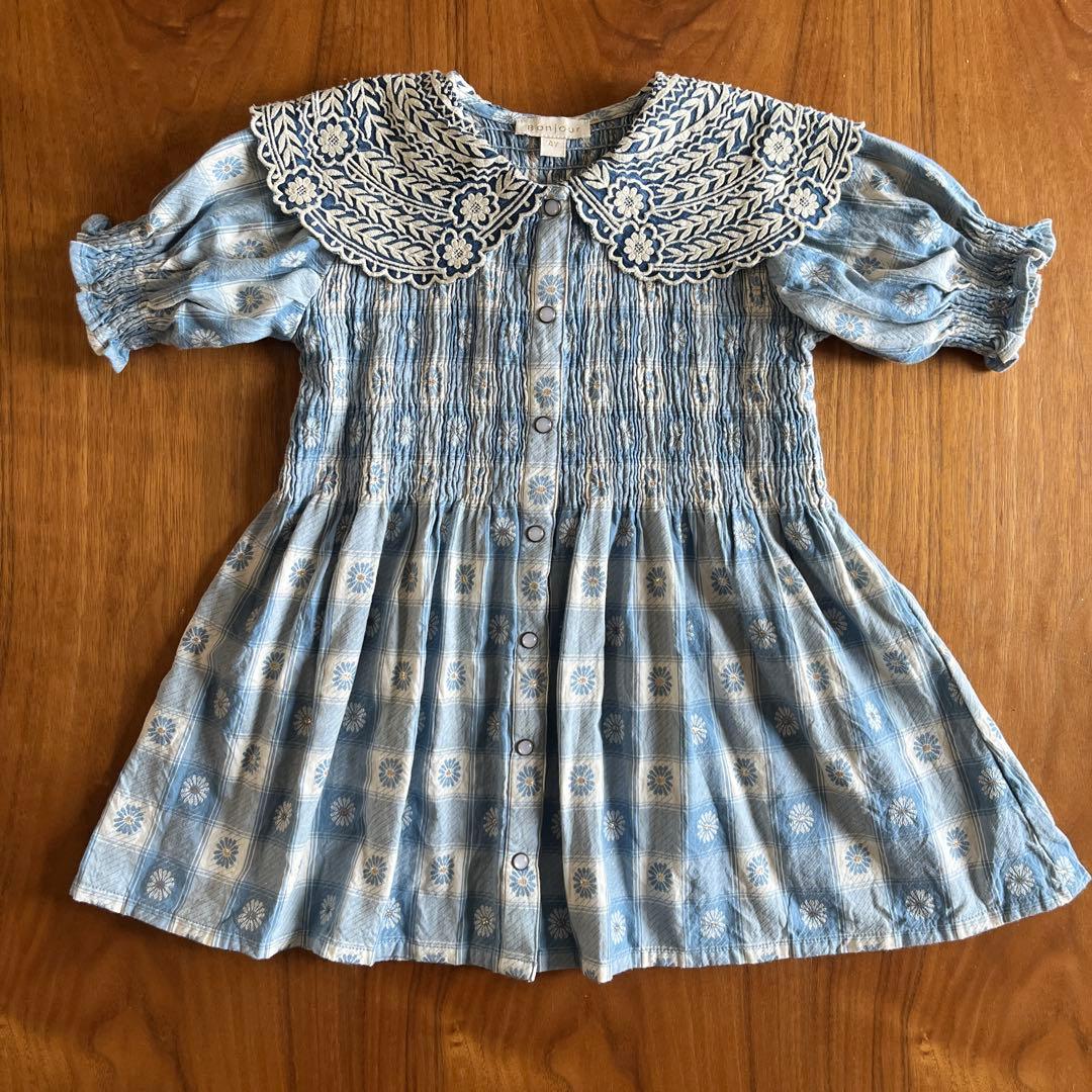 bonjour diary 刺繍花柄ワンピース　4y ヘアクリップ付き