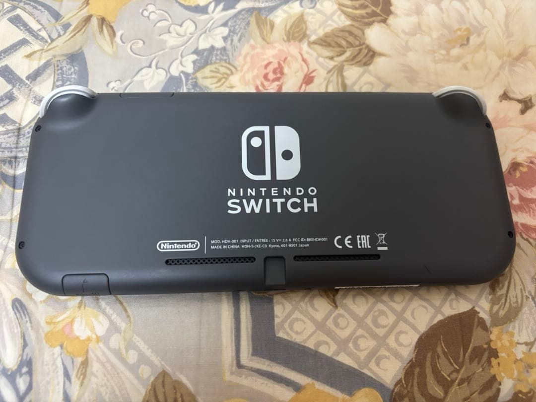 Switch Lite グレー 本体のみ 美品 任天堂 スイッチライト