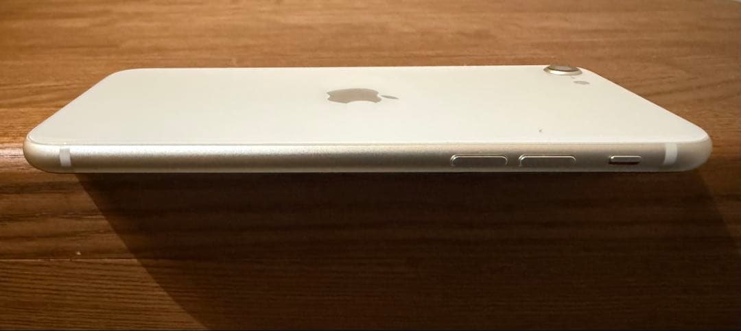 【美品】iPhone SE3 64gb