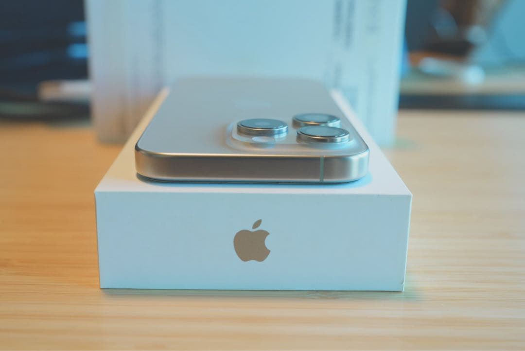 iPhone 15 Pro 256GB ナチュラルチタニウム