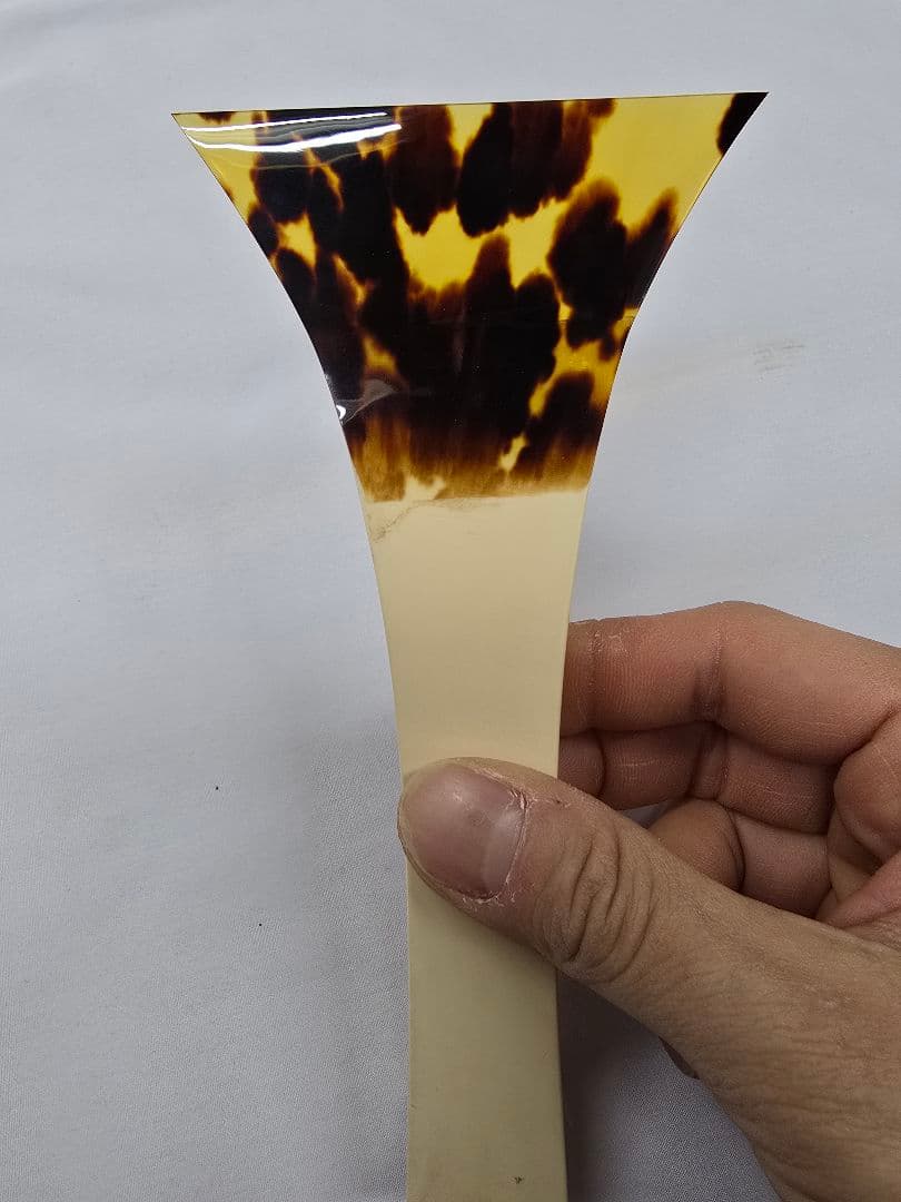 完全メンテナンス品　津軽三味線の鼈甲撥