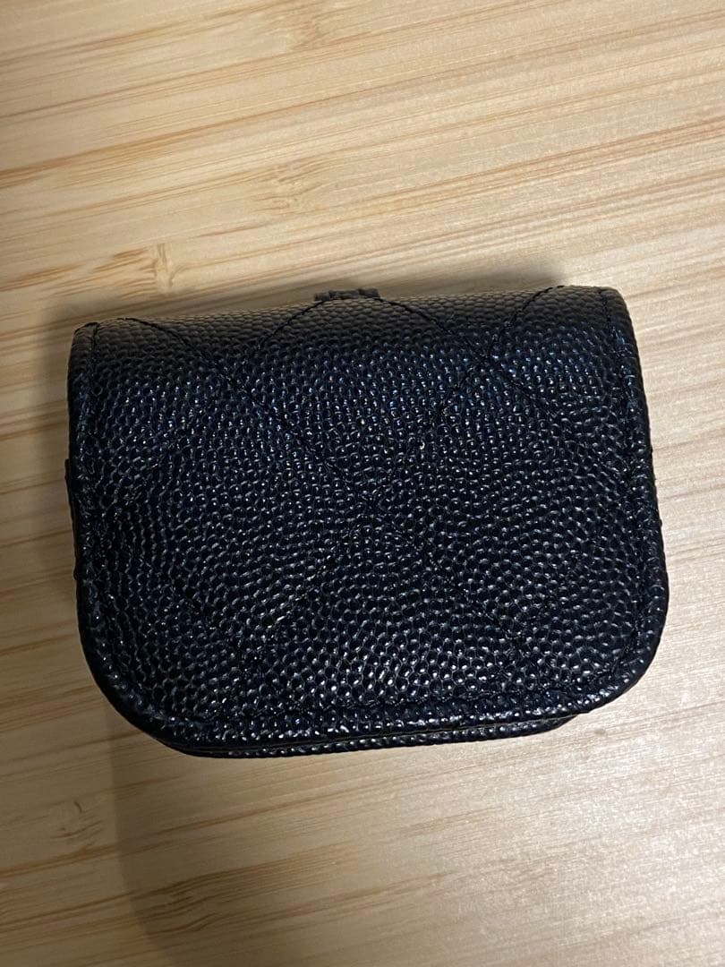 【チェーンなし】CHANEL AirPodsPro ケース　キャビアスキン　黒