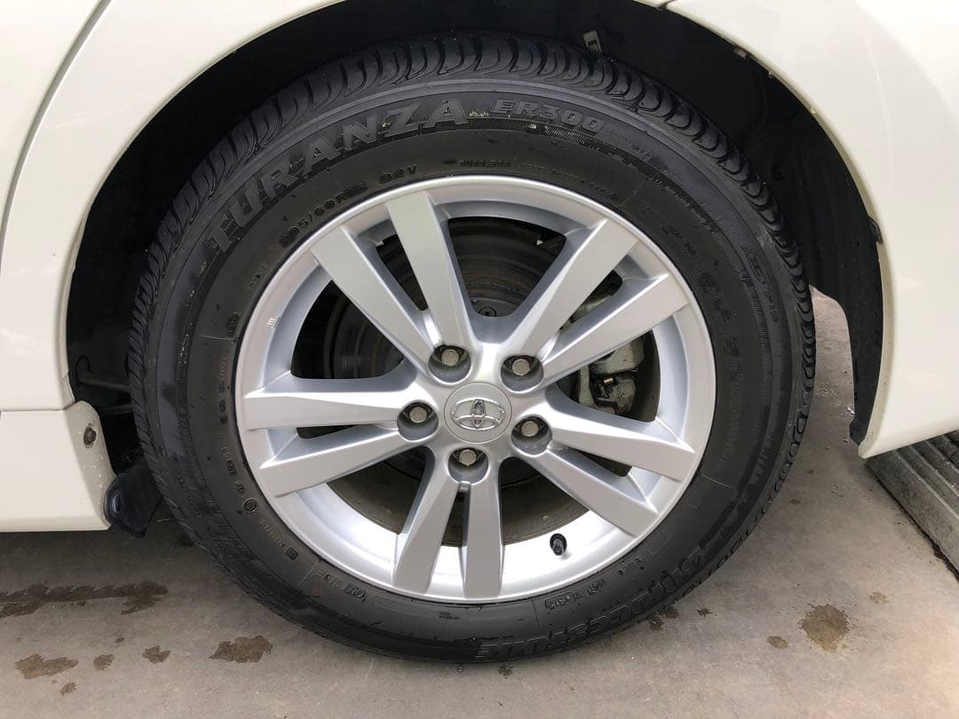 匿*！様 美品 ZRT272アベンシス 純正 16インチアルミホイール 205/