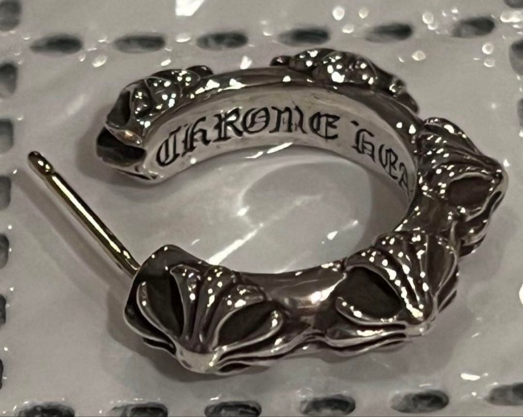 クロムハーツ フープピアス 美品 ポーチ付き