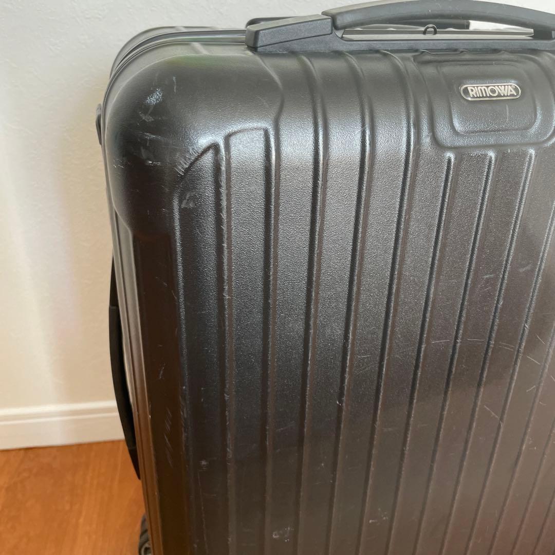 リモワ　ジャンク品　4輪　正規品　破損あり　部品取り