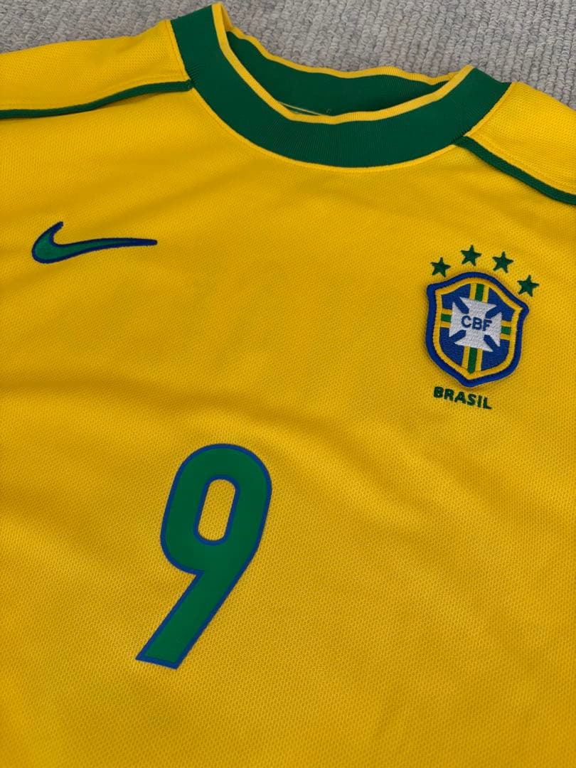 ロナウド　ブラジル代表　サッカー　ユニフォーム　新品タグ付き　M