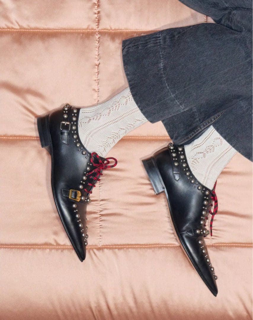 ファンファン　VALENTINO ミケーレ 2026SS スタッズシューズ