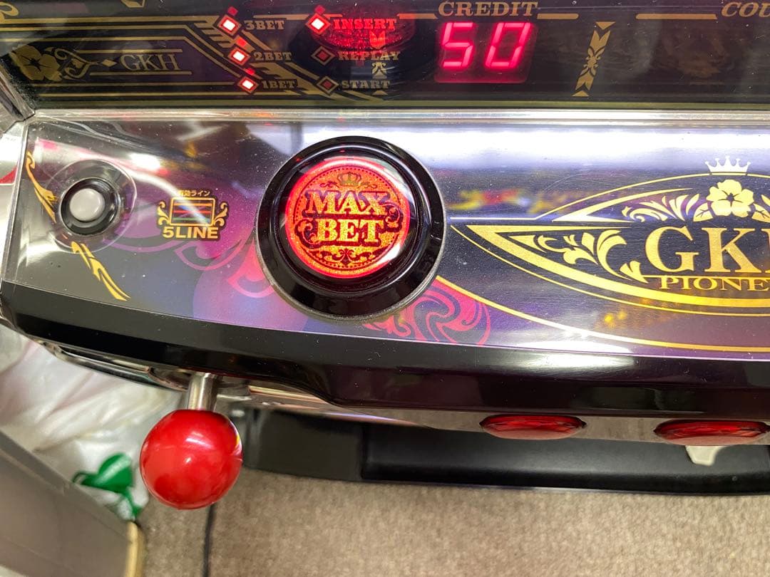 スロット実機　グレートキングハナハナ