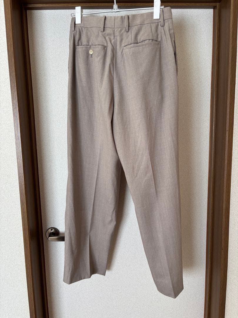 AURALEE ウォッシャブル　ウール　トロピカル スラックス　3