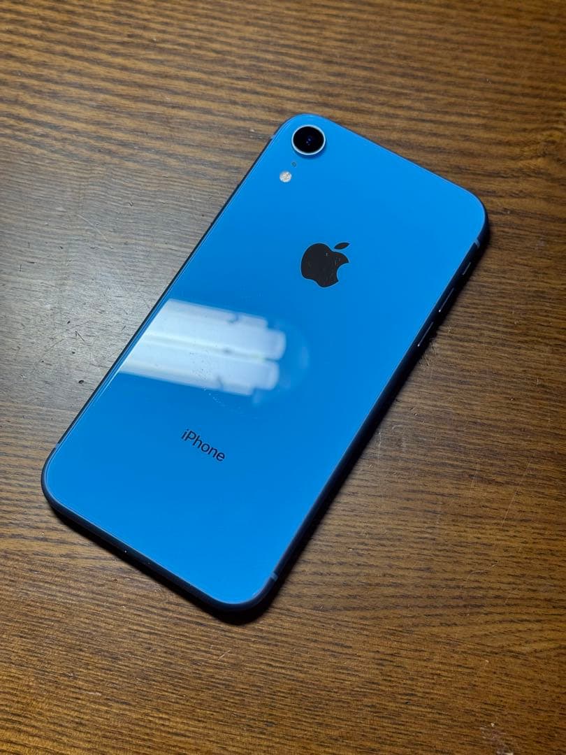 美品 Apple iPhone XR 64GBブルー 本体のみ