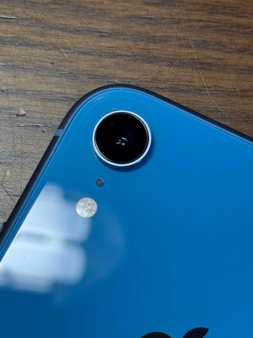 美品 Apple iPhone XR 64GBブルー 本体のみ