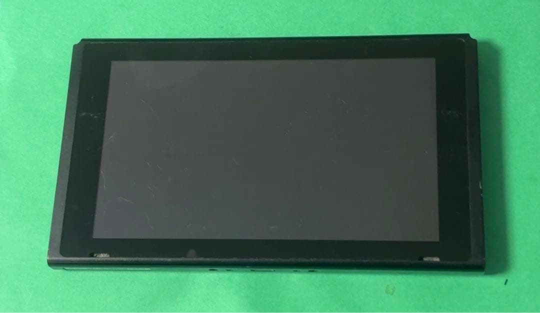 Nintendo Switch 【HAC-001】本体のみ 2018年モデル ❶