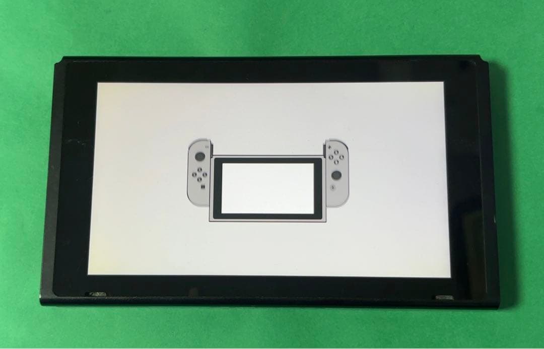 Nintendo Switch 【HAC-001】本体のみ 2018年モデル ❶